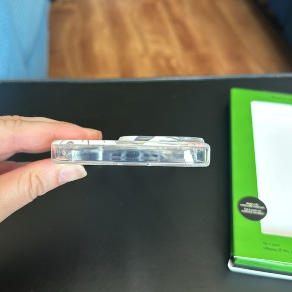 Kate Spade iPhone 15 Pro Max Case - Picture 6 of 8